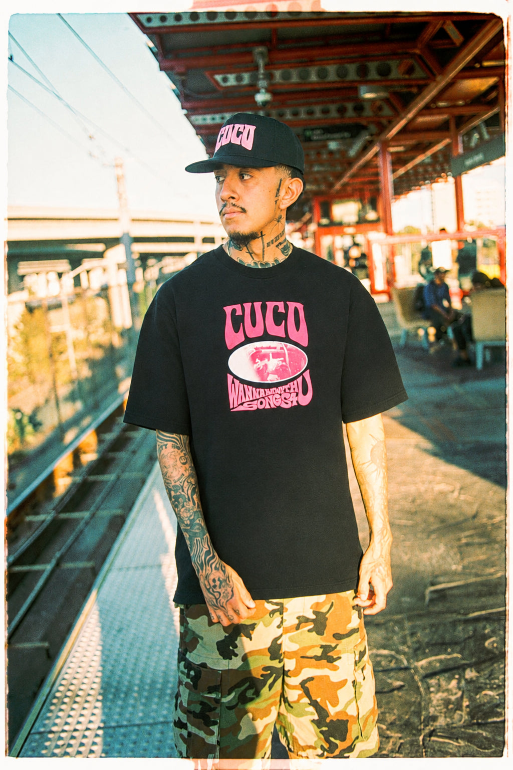 Cuco Mindwinder Metro Graphic T-Shirt - Black